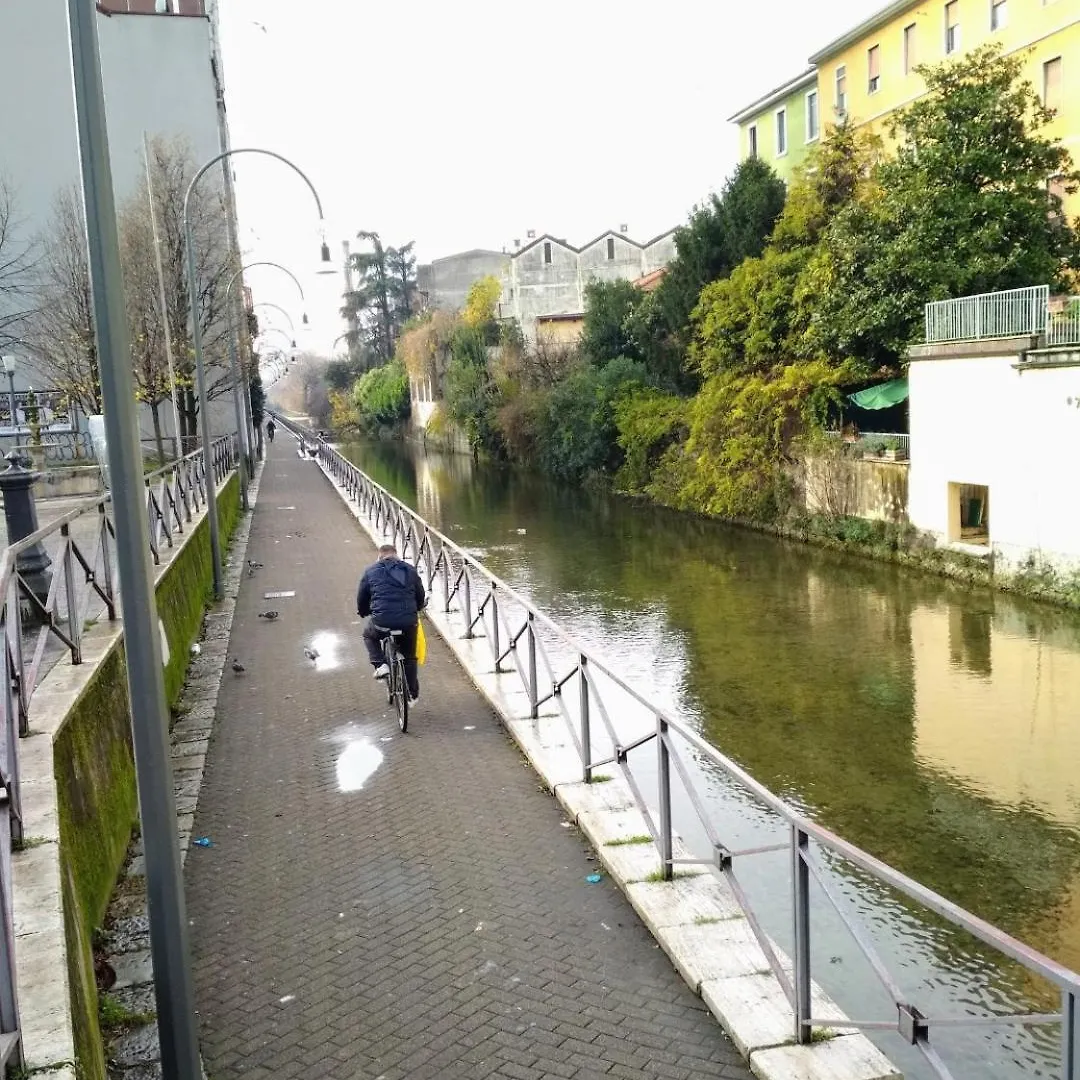 Rifugio Di Milano Apartment Italy